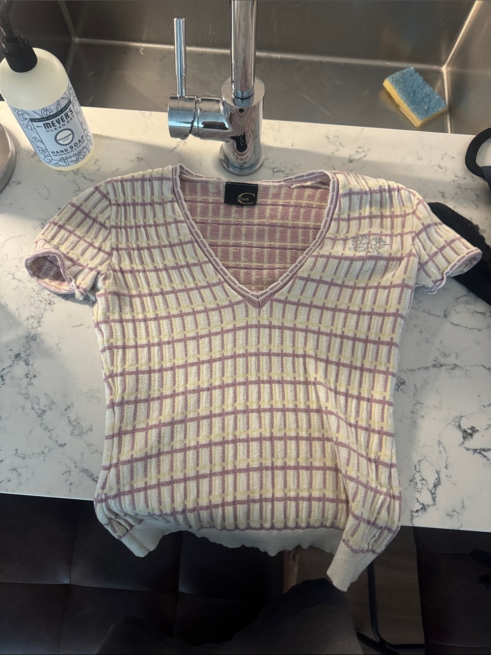 Just Cavalli Cream Short Sleeve V-Neck Knit Top with Pink Windowpane